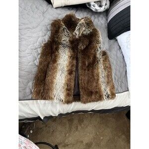 Faux Beaver Fur Vest Jacket Macy's Epic Threads Girls Large / Juniors Medium